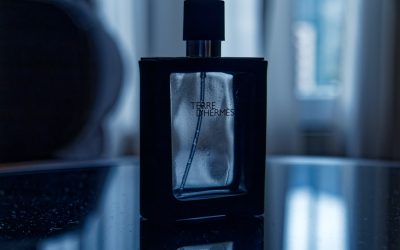 Choosing the right perfume for daily office wear